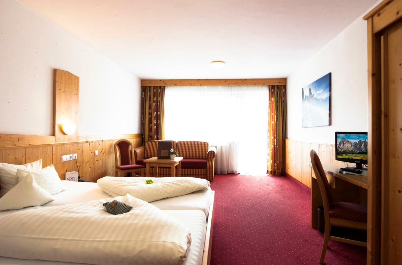 Familienhotel Alpina All Inklusive Веннс Экстерьер фото