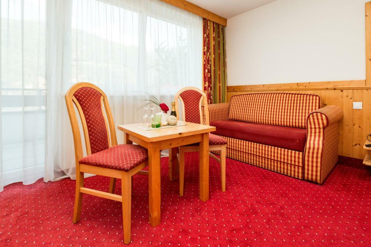 Familienhotel Alpina All Inklusive Веннс Экстерьер фото